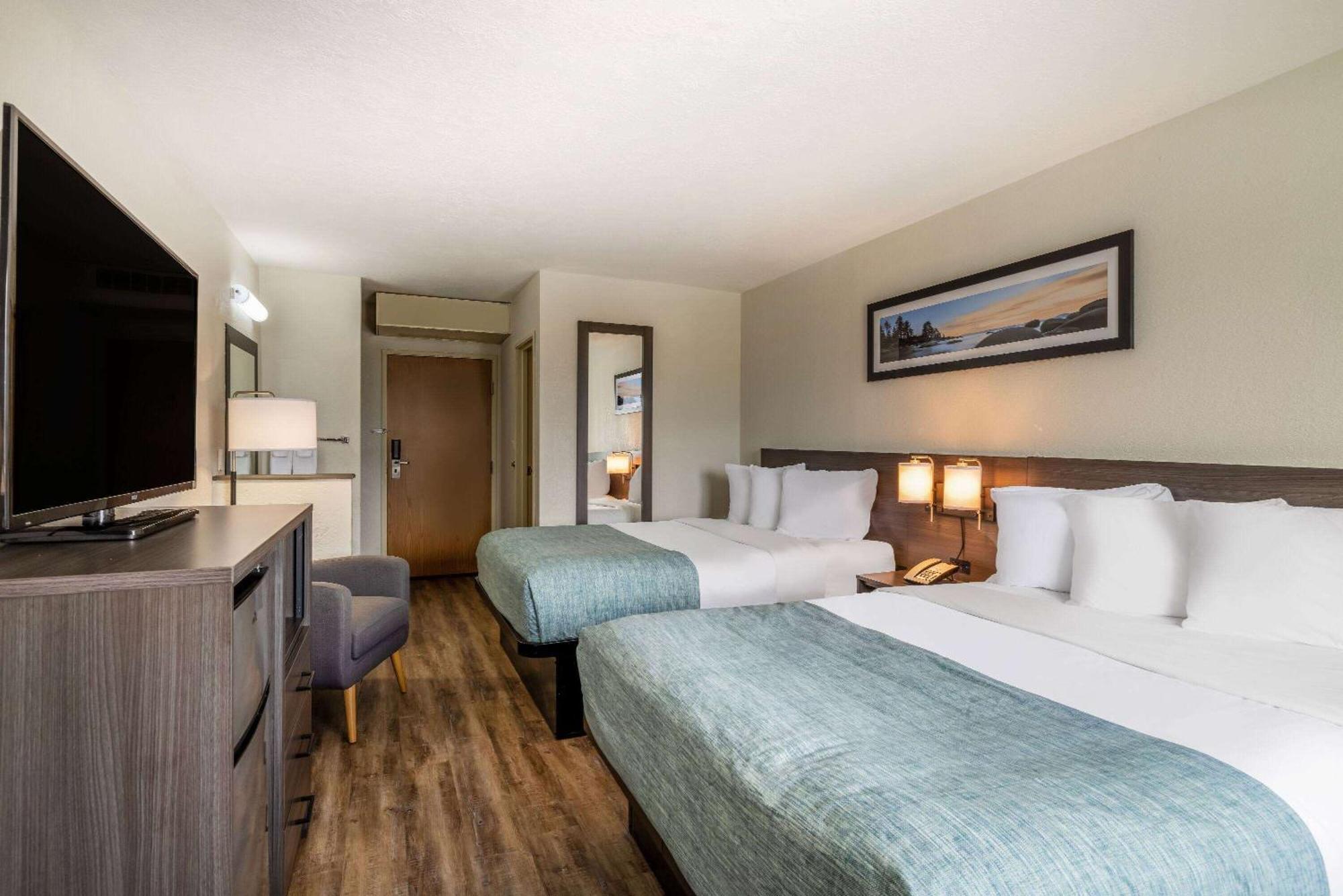 Wingate By Wyndham Butte City Center Экстерьер фото